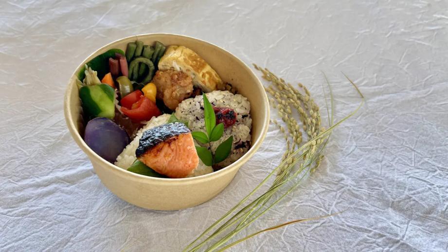 【富山】棚田の米農家が直営! 炊きたて・握りたての極ウマおにぎり「NOROSHI FARM おにぎーり」