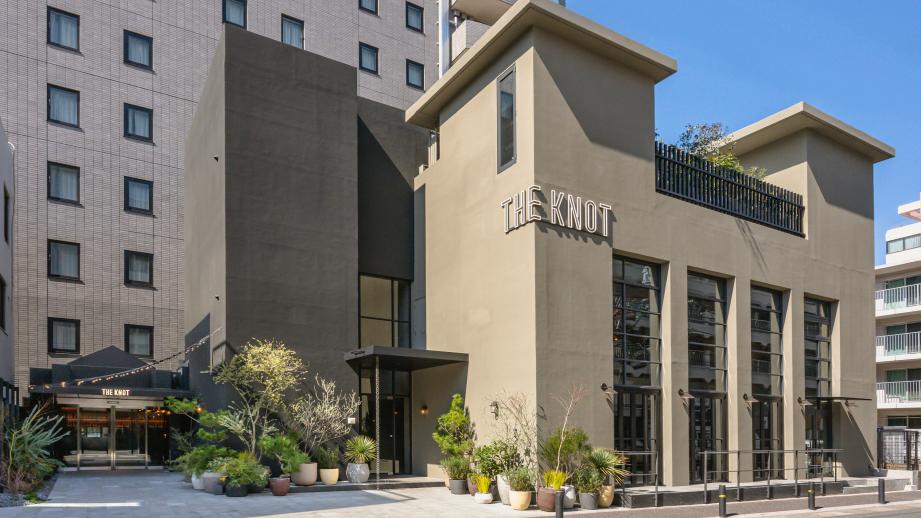 「THE KNOT FUKUOKA Tenjin」外観・昼