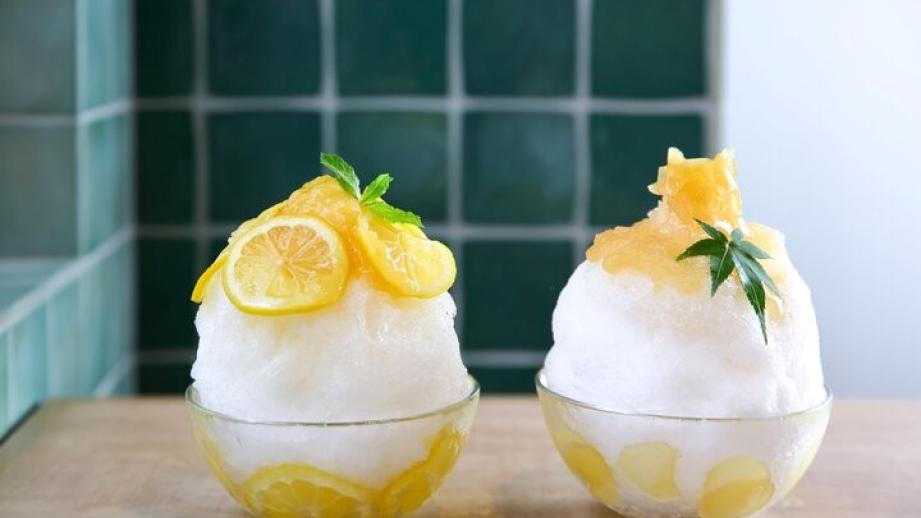 京都・三条通にある老舗蜂蜜専門店で8種の蜂蜜かけ放題♪ のかき氷やハニートーストを