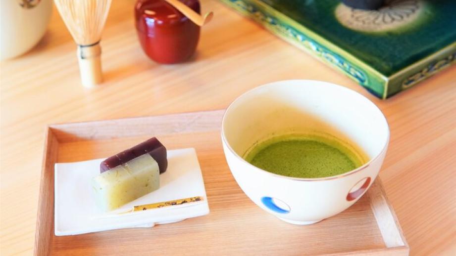 江ノ島で110年続く羊羹の老舗に併設したカフェで楽しむ抹茶とスイーツ♪「玉屋本店」