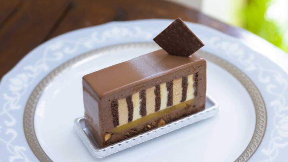 世界一の称号を得たチョコレートケーキを求めて神戸北野の「L’AVENUE」へ