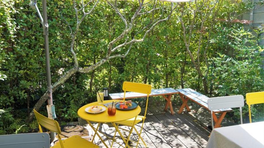 北鎌倉で見つけた♪フランスの田舎町にありそうなかわいい一軒家カフェ「お菓子と喫茶 マルン」