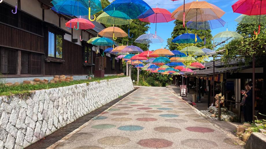 金沢から１時間♪ 潮風感じる「加賀」で、かわいい名物グルメやものづくりを楽しむ１日さんぽ