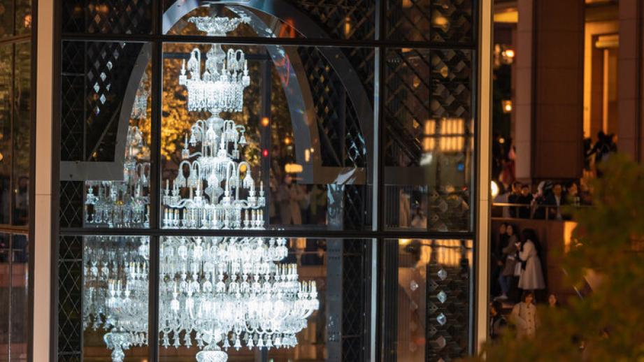 恵比寿で大人なクリスマス時間。世界最大級バカラシャンデリアやアフタヌーンティーを堪能
