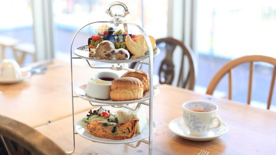 クリスマス限定アフタヌーンティーも。英国スタイルのティータイムが楽しめる紅茶専門店「TEA ROOM KIKI名古屋店」