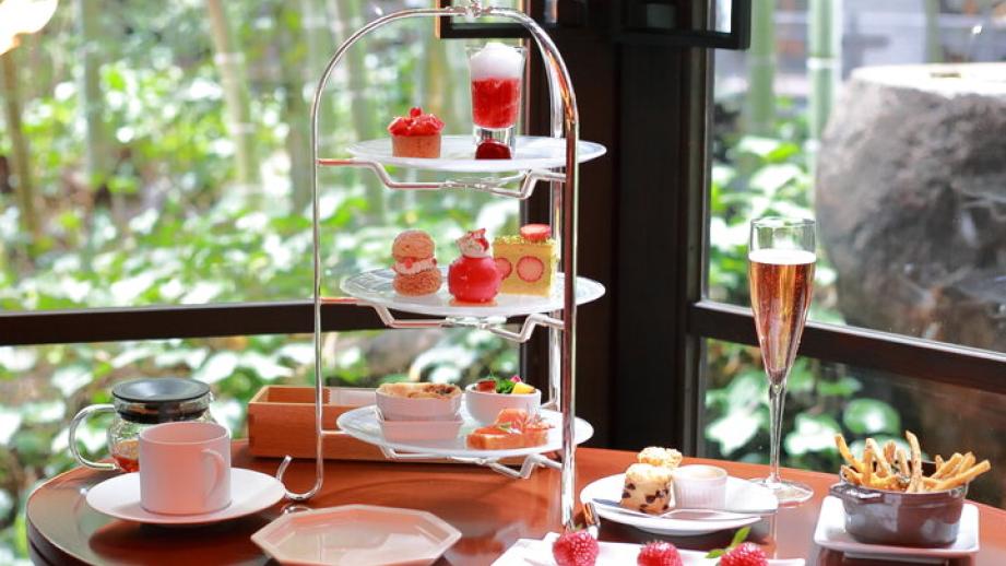 大正ロマン風の豪華建築の中で優雅に♪「THE KAWABUN NAGOYA」の期間限定いちご尽くしのアフタヌーンティー