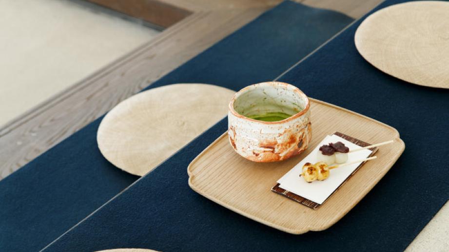 大阪・京橋の私立美術館併設「あみじま茶屋」で茶文化に触れるティータイムを