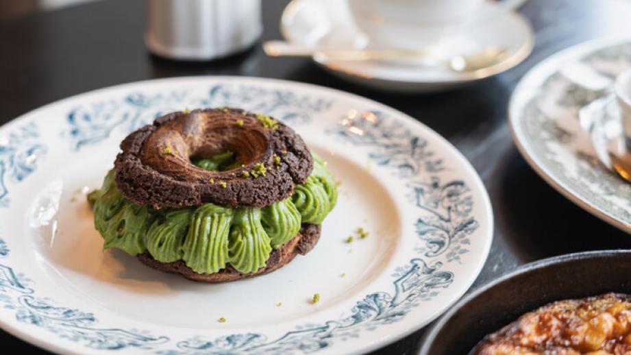 高輪ゲートウェイ駅に3店舗がグランドオープン。「MAISON CLASSIC」からシュークリーム工房やティーサロンなど