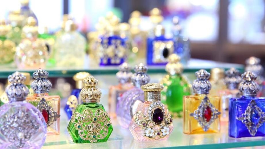 レトロな街並みが素敵♪　滋賀・長浜の「黒壁スクエア」で、ガラスアート＆カフェめぐり