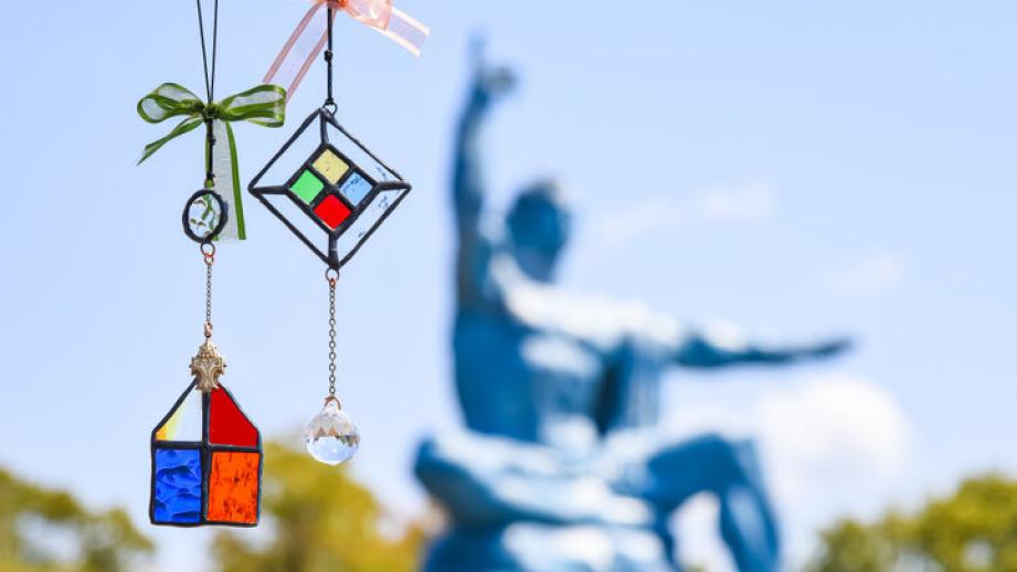 長崎の旅の思い出に、光と遊ぶステンドグラス体験を「yonne_04」で