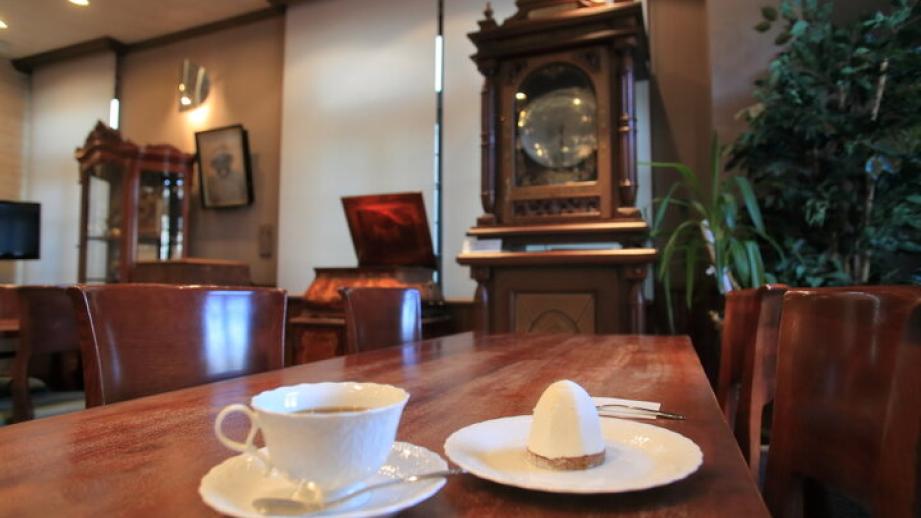 オルゴールを聞きながらカフェタイムも♪歴史と技術が生み出す音色に癒される「ニデックオルゴール記念館すわのね」