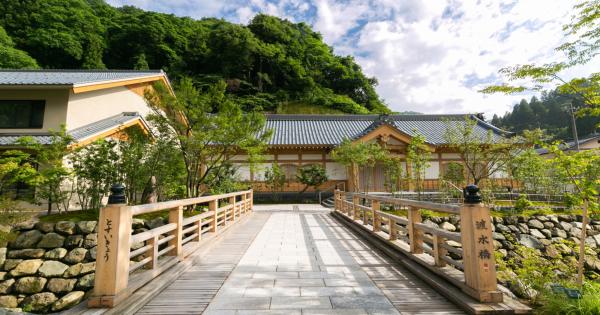「永平寺 親禅の宿 柏樹關」で禅と香湯の体験プランを発売