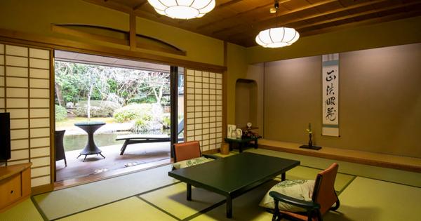 奥湯河原でなごみのひと時を。可憐なおもてなしの温泉宿「海石榴（つばき）」滞在記