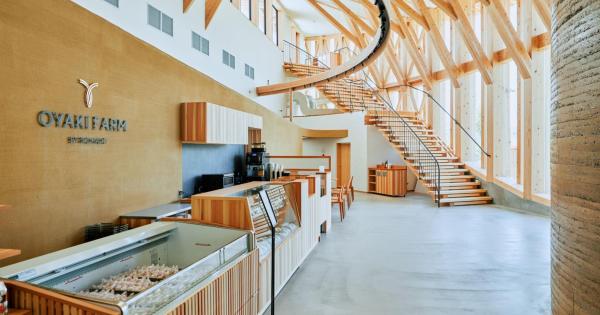 「OYAKI FARM」の内観