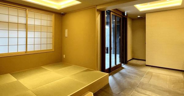 館内に入ると、安らぎを感じさせる和の空間が広がっています