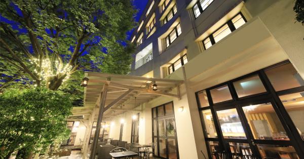 ガーデンテラスのある「別府風雅」外観