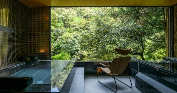 特別室の源泉露天風呂