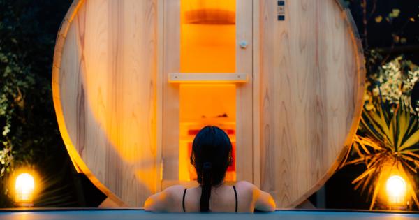 テーマの異なる4つのバレルサウナを用意