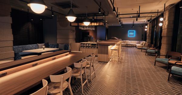 「白金茶房　飛騨高山店」の内観