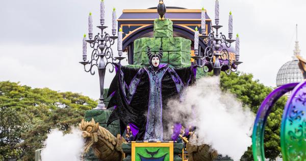 東京ディズニーランド　パレード　2024年