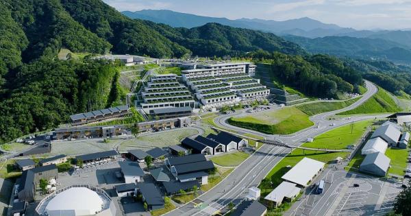 癒・食・知を満たす大人のテーマパーク！「VISON」で多彩なグルメや 薬草湯を堪能する