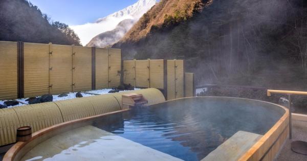 西山温泉 慶雲館