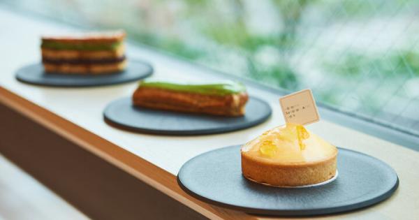 お菓子の本場パリで愛される繊細なスイーツを♪ 京都限定も並ぶ「サダハル・アオキ・パリ 烏丸御池店」