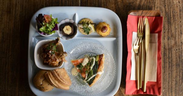 鹿児島県・霧島で見つけた♪ 地元の恵みが詰まった彩り豊かなキッシュが人気の「chichinpuipuicafe」