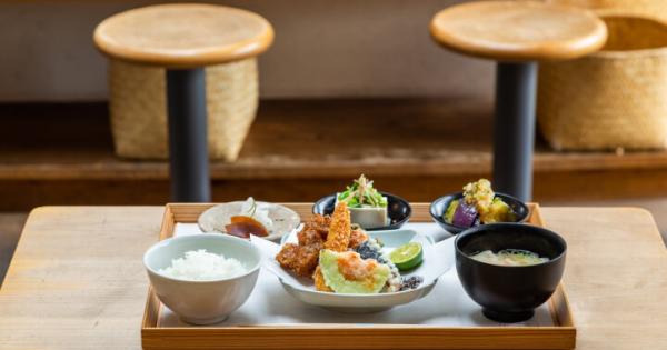 かまどで炊く白ごはんと奈良食材で彩られた定食がいただける、ならまちの「鹿の舟 竈」