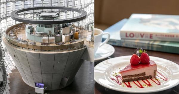 「国立新美術館」のアトリウムにある円形のカフェ「サロン・ド・テ ロンド」へ