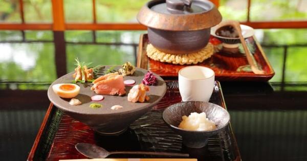 予約ができる京都の人気ランチスポット6選～邸宅カフェの鴨粥や町家でいただくおばんざい膳も～