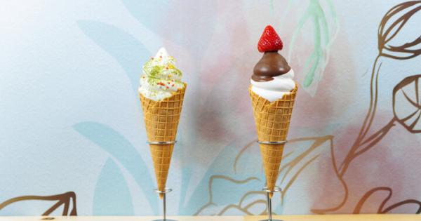 暑い季節のアイスブレイク♪散策のお供にぴったりな奈良公園内にあるエアソフトクリーム＆パフェの店「AIR ICE H」