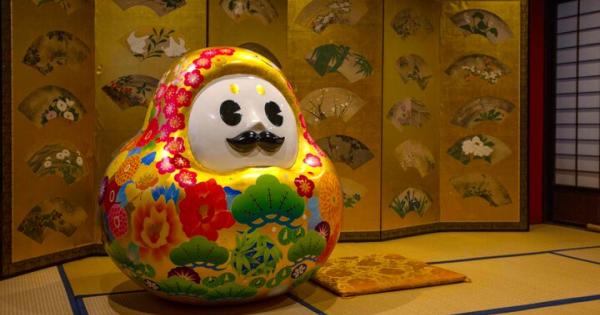 町家で九谷焼の絵付け体験も。金沢の「良いもの」が集まる八百萬本舗