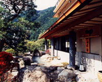 川浦

温泉　山県館