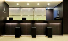 �z�e���T�����[�g�~�c