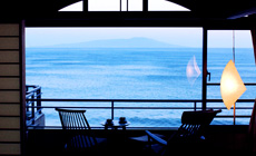 伊豆大島を正面に臨む 眺望絶佳の宿 熱川館