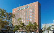 ���H�v�����X�z�e��