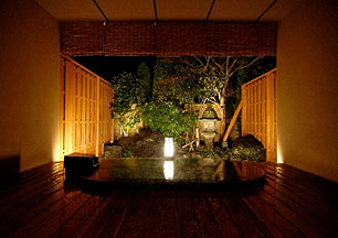 �ɓ���������@���œ��Ƃ���ߌ�O�䂩��̏h�@����