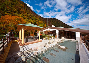 �������{����@�V����