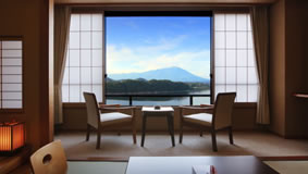 �q����@�z�e������