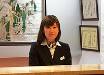 �z�e���j���[�p���X