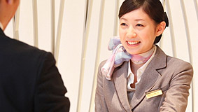 ���b�`�����h�z�e���v���~�A���w�O