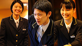 �z�e���@�����e�@�G���}�[�i���i�z�e�������g���O���[�v�j