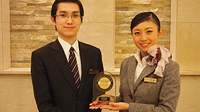 ���b�`�����h�z�e���H�c�w�O