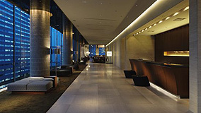 �O��K�[�f���z�e�����