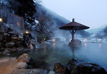 �䍂���@�R�̃z�e��