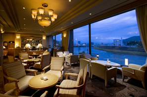 ���Ã��o�[�T�C�h�z�e��