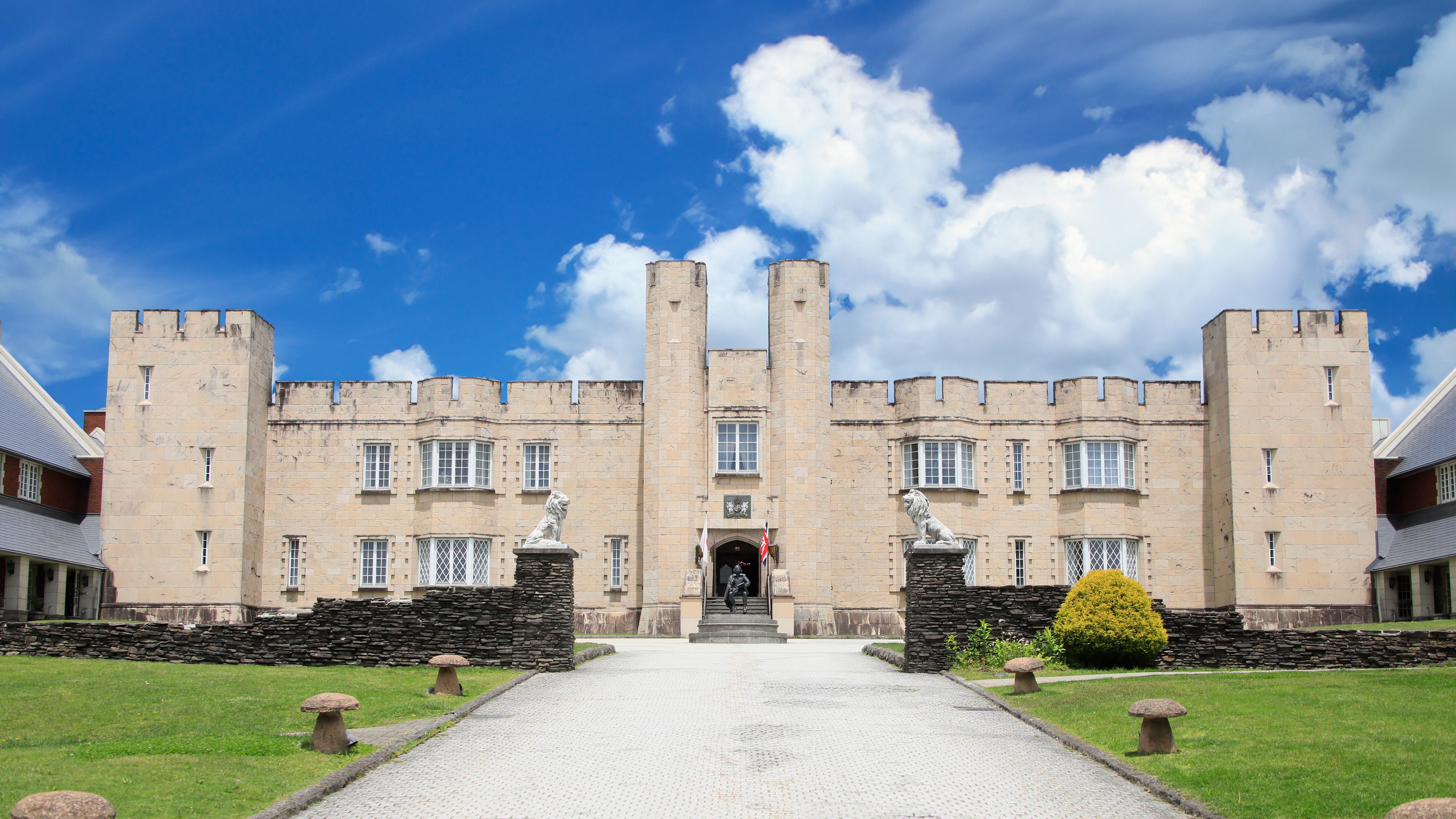 �u���e�B�b�V���E�q���Y�y�������z