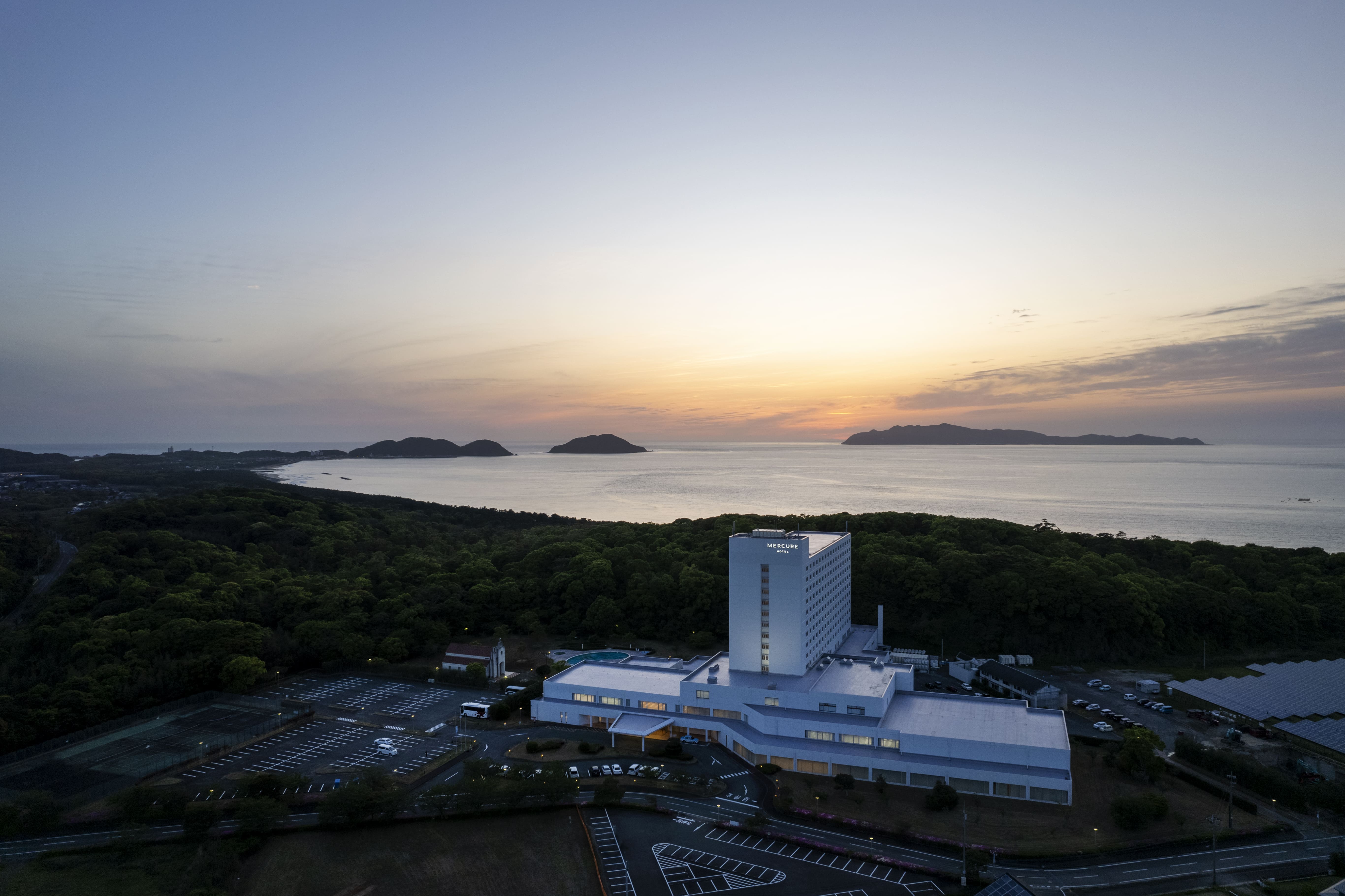 ���C���C�����z�e���y�������z