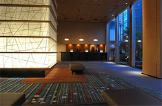 庭のホテル 東京